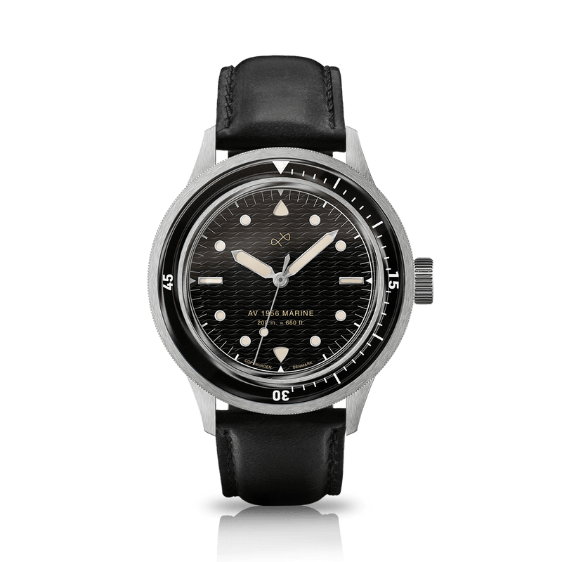 1956 Marine, Steel / Black