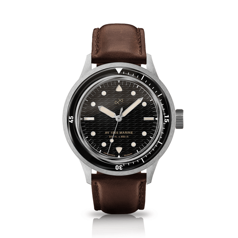 1956 Marine, Steel / Black