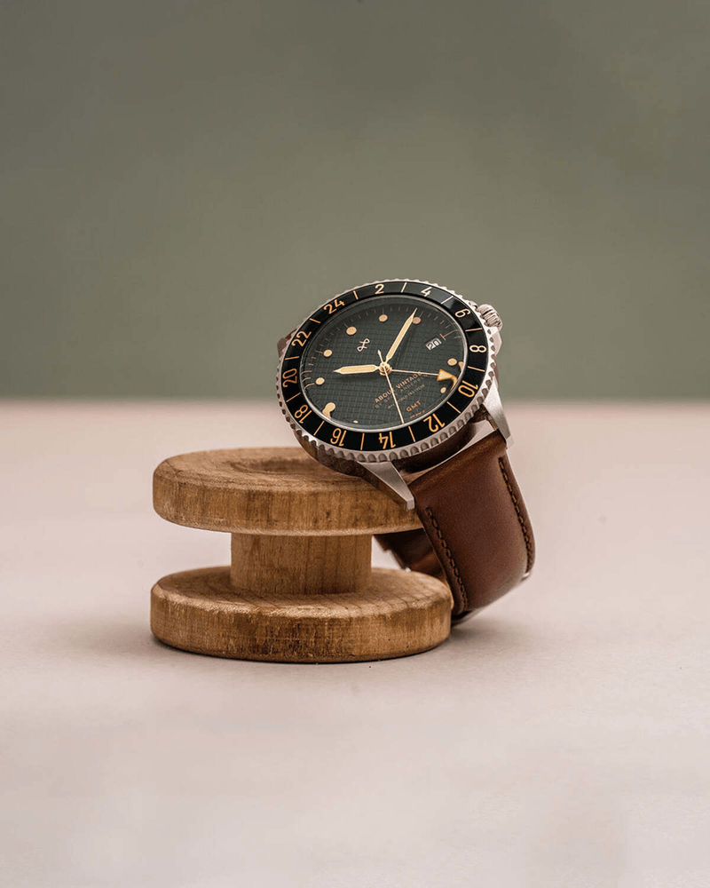 1954 GMT, Steel / Green Turtle